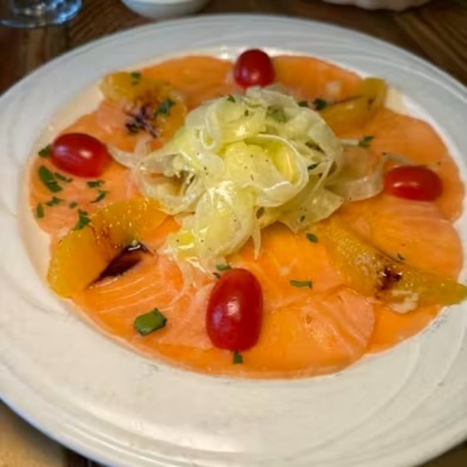 Carpaccio Di Salmone.