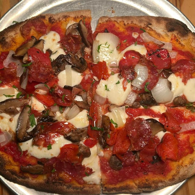 Pinsa Super Pizza.
